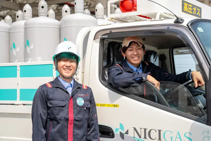埼玉県久喜市菖蒲町の小型トラックドライバーの求人情報イメージ - ドラピタエージェント人材紹介 日本瓦斯運輸整備株式会社　埼玉営業所 - No.63156-01