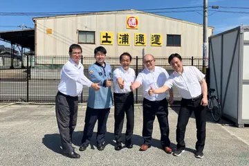 茨城県土浦市の大型トラックドライバーの求人情報イメージ - 土浦通運株式会社 - No.69816-04