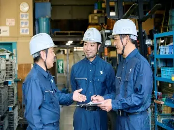 東京都大田区の中型トラックドライバーの求人情報イメージ - 株式会社セイコー社 - No.87973-03
