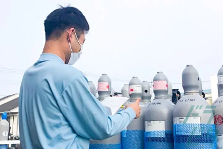 ガスの配送⇒専門性が高い＝収入＆家族の時間もUP◎中型