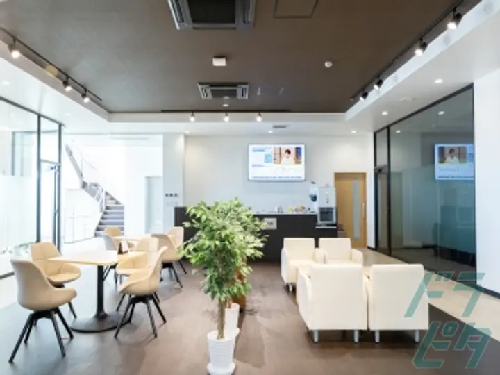 三倭観光株式会社のトラック求人　No.76776