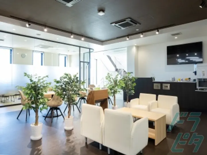 三倭観光株式会社のトラック求人　No.76788
