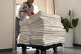 茨城県守谷市の中型トラックドライバーの求人情報イメージ - 株式会社白興 守谷工場 - No.69375-01