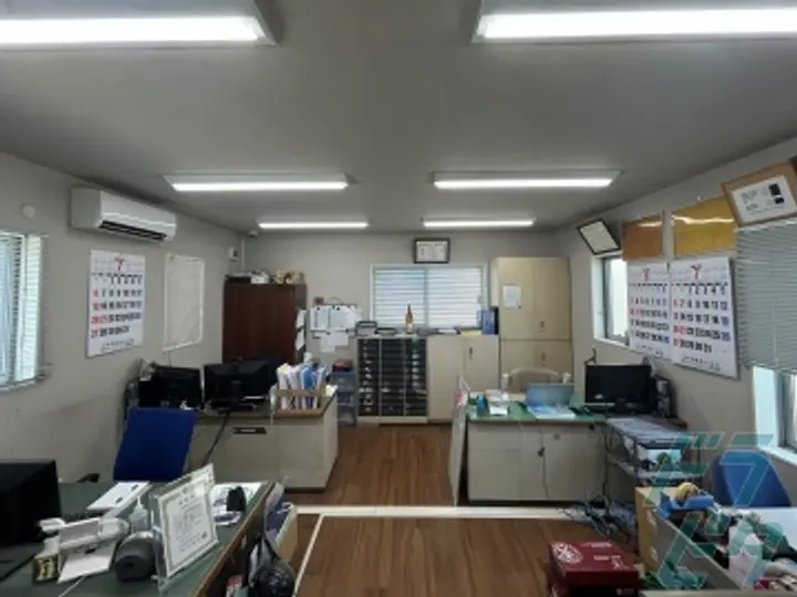 又新運輸株式会社の転職情報　No.77848