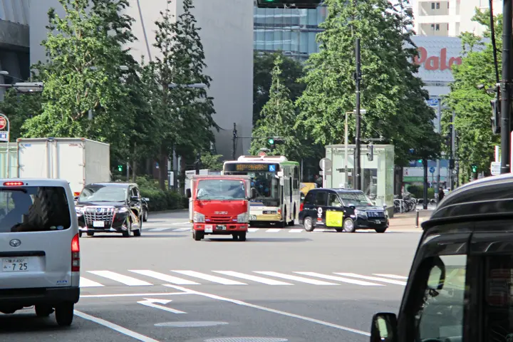 日本郵便輸送株式会社　東京支社のドライバー求人情報　No.77692