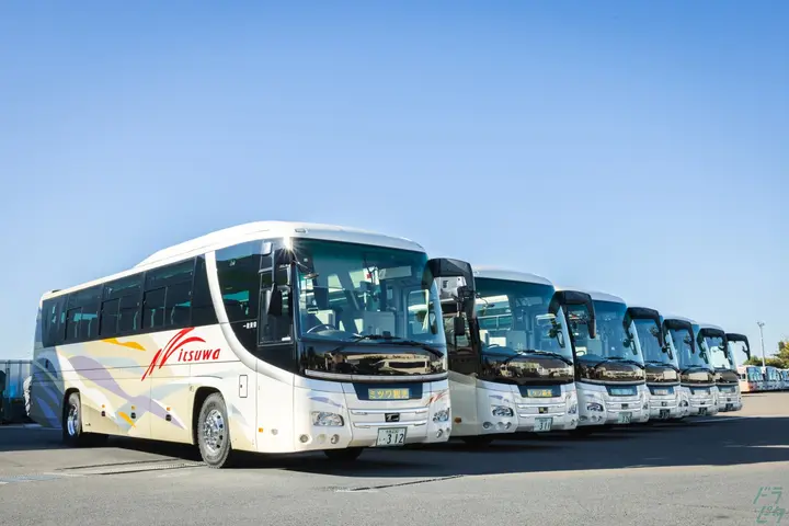 埼玉県さいたま市岩槻区の観光バス乗務員の求人情報イメージ - 三倭観光株式会社 - No.70448-01