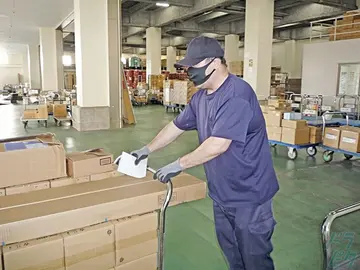 東京都大田区の中型トラックドライバーの求人情報イメージ - 丸福運輸株式会社 羽田営業所 - No.85665-03