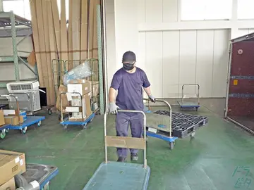 東京都大田区の中型トラックドライバーの求人情報イメージ - 丸福運輸株式会社 羽田営業所 - No.85665-04