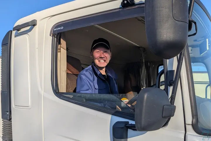 「ドライバーの仕事、想像よりもずっと穏やかでした。」