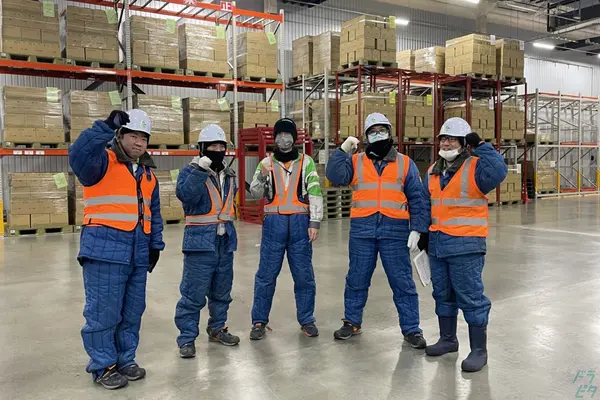 埼玉県越谷市のフォークリフトオペレーターの求人情報イメージ - 鴻池運輸株式会社　定温物流支店　越谷定温流通センター営業所 - No.75194-01