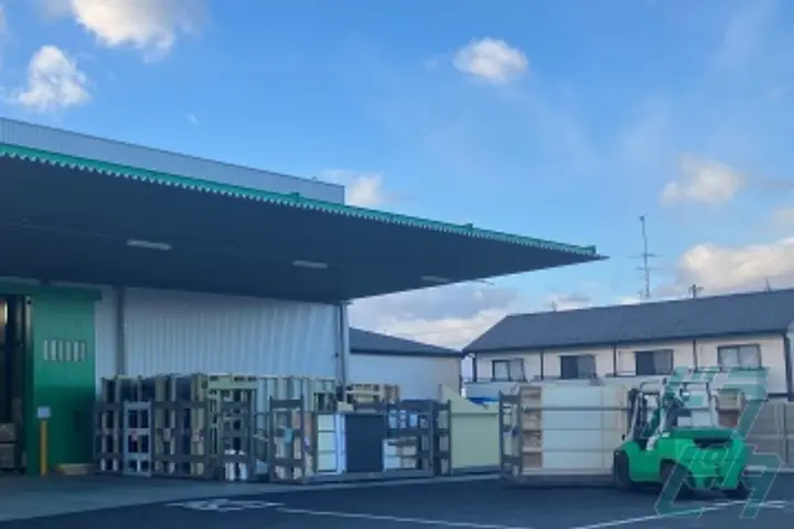 岐阜県瑞穂市のフォークリフトオペレーターの求人情報イメージ - 株式会社ライトトランスポート 本社 - No.73128-04