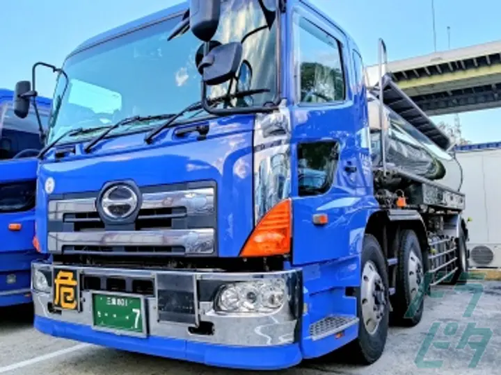 大阪府大阪市のタンクローリードライバーの求人情報イメージ - 平和運送株式会社 本社 - No.73189-02