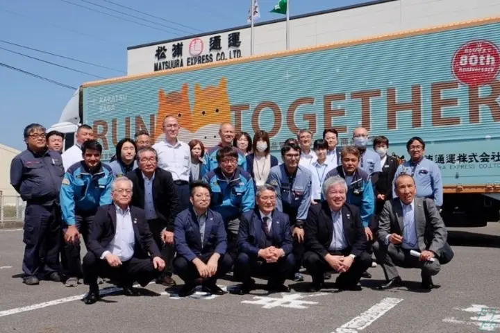 日勤日帰り◎土日祝休みメインで働きやすさバツグン！中型