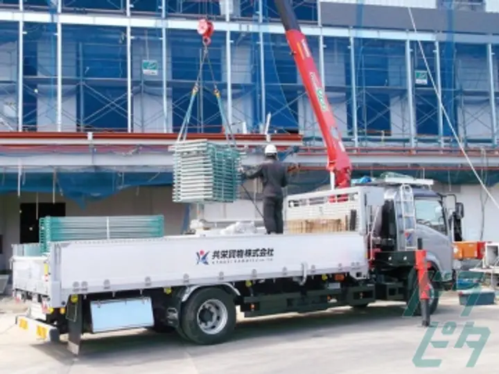 静岡県焼津市の中型トラックドライバーの求人情報イメージ - 共栄貨物株式会社 本社 - No.73724-03