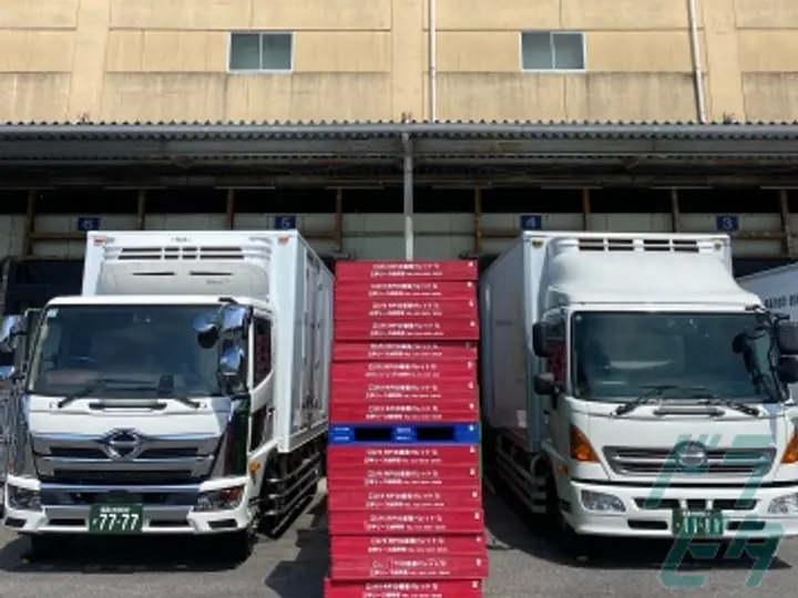 愛知県小牧市の大型トラックドライバーの求人情報イメージ - 有限会社優商物流 - No.73826-04