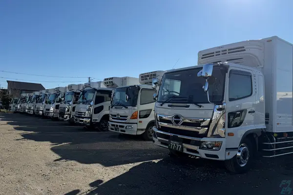 愛知県小牧市の中型トラックドライバーの求人情報イメージ - 有限会社優商物流 - No.81391-01