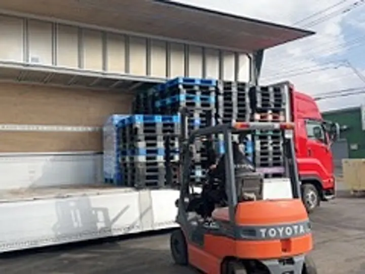 株式会社新日本ロジスティクスのトラック求人　No.84133