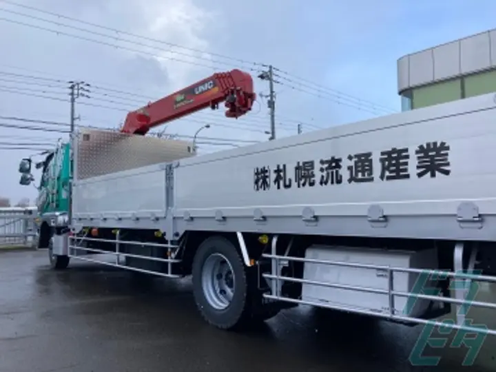 北海道札幌市東区の大型トラックドライバーの求人情報イメージ - 株式会社札幌流通産業 - No.75951-03