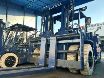 愛知県小牧市の大型トラックドライバーの求人情報イメージ - 有限会社澤田機運 - No.76688-03