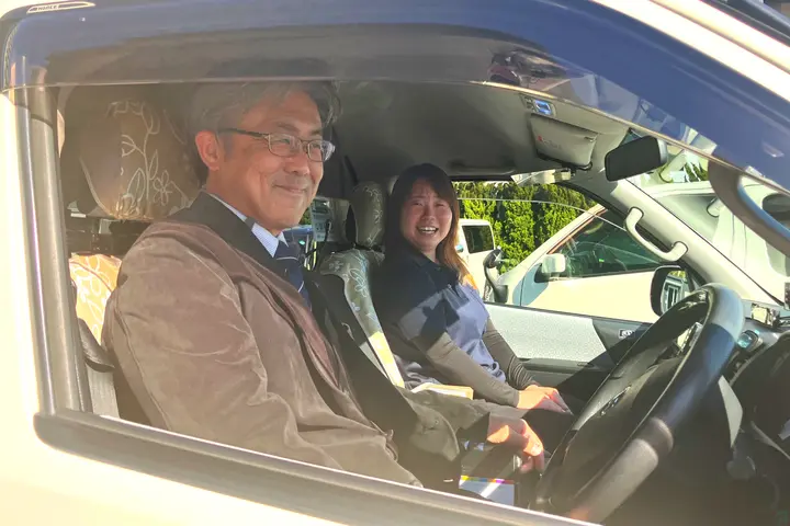 週1日～／時短OK！シニア活躍の送迎バスドライバー