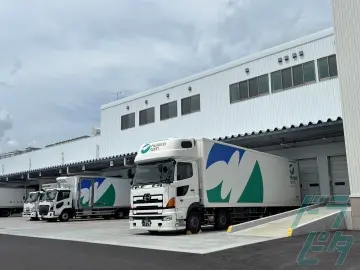 岩手県滝沢市の大型トラックドライバーの求人情報イメージ - 株式会社ヒューテックノオリン　北東北共同センター - No.85738-03