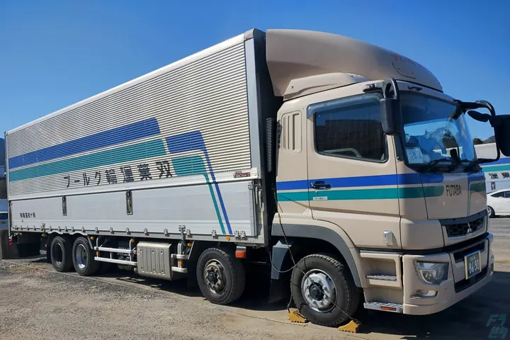 【経験者歓迎】日勤／日帰りで家族時間が急増◎4t定期便