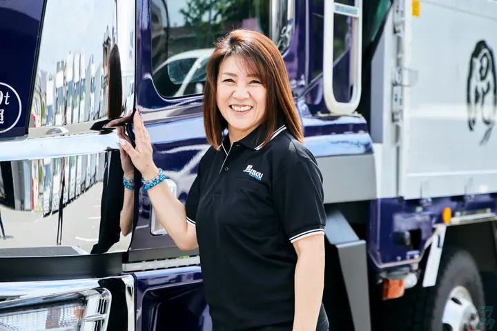 女性のドライバー復帰に◎年休125日×残業少なめ！中型