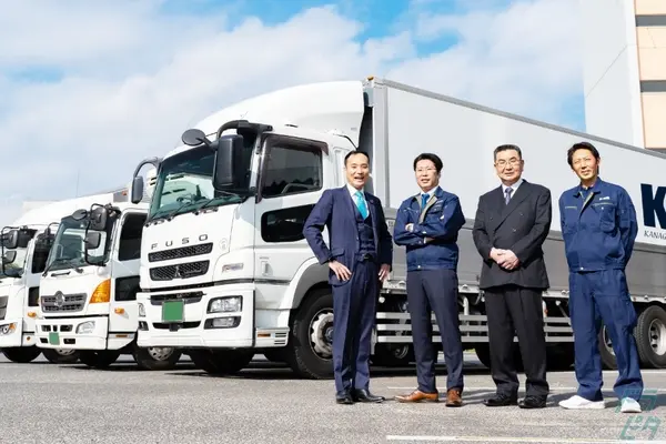 神奈川県横浜市都筑区の中型トラックドライバーの求人情報イメージ - 神奈川エアーメッセンジャー株式会社 横浜営業所 - No.77434-01