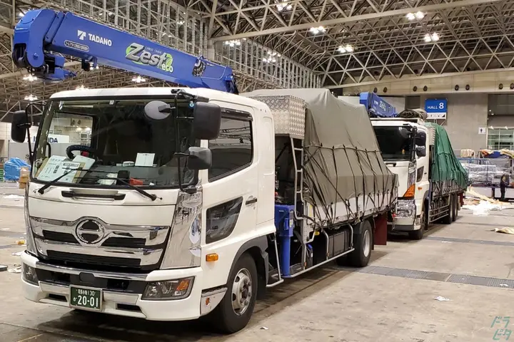 日勤＊週休2日制で《月給33万～》手荷役ナシで負担減♪