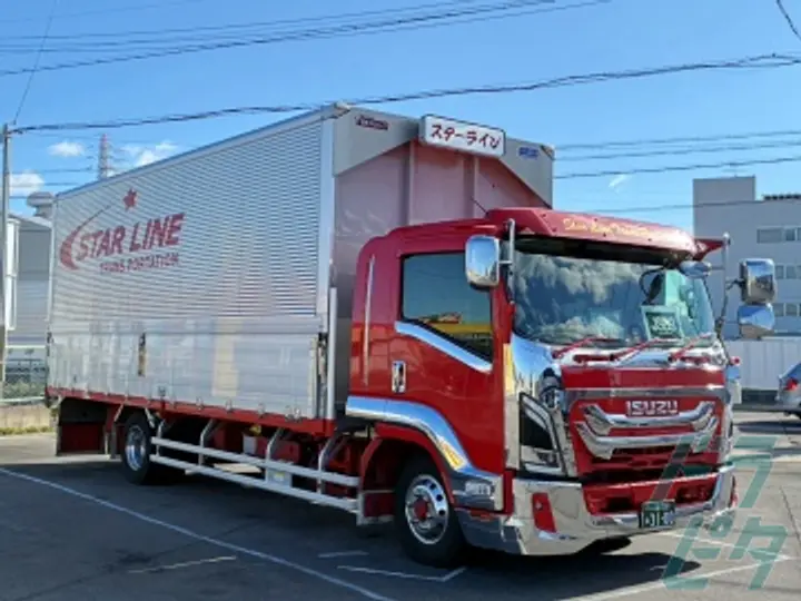 愛知県一宮市の大型トラックドライバーの求人情報イメージ - 株式会社スターライン 中部営業所 - No.78386-02