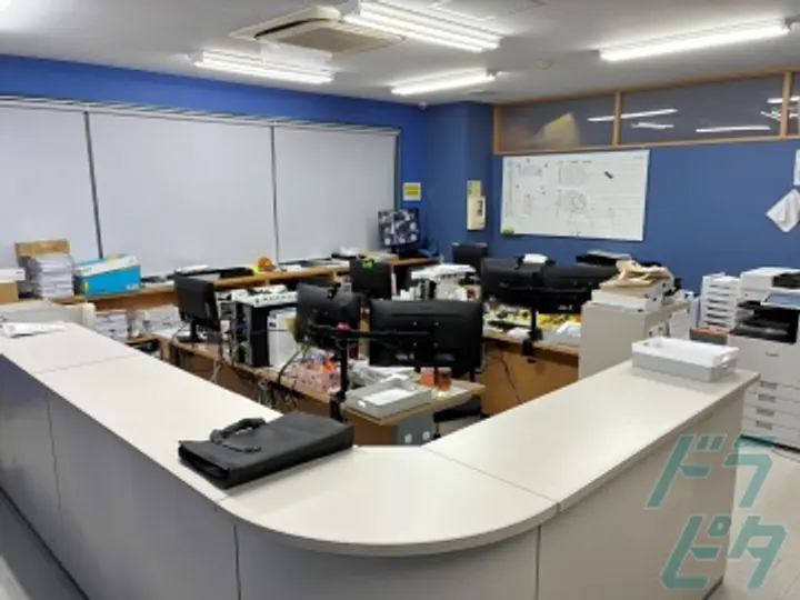 福島県郡山市待池台の中型トラックドライバーの求人情報イメージ - 株式会社スターライン 郡山営業所 - No.78445-04