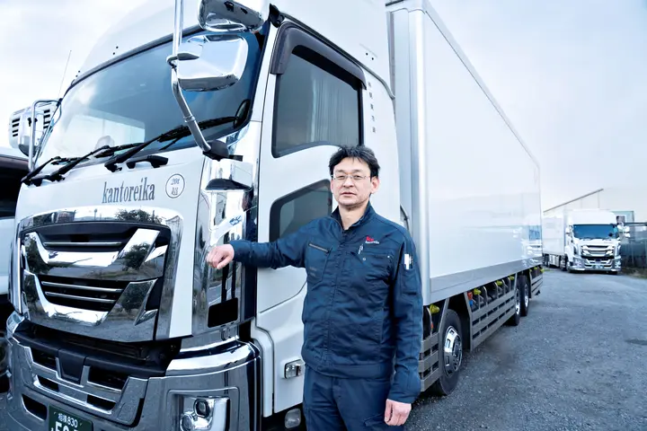 神奈川県厚木市の大型トラックドライバーの求人情報イメージ - 株式会社関東冷貨　本社 - No.78642-01