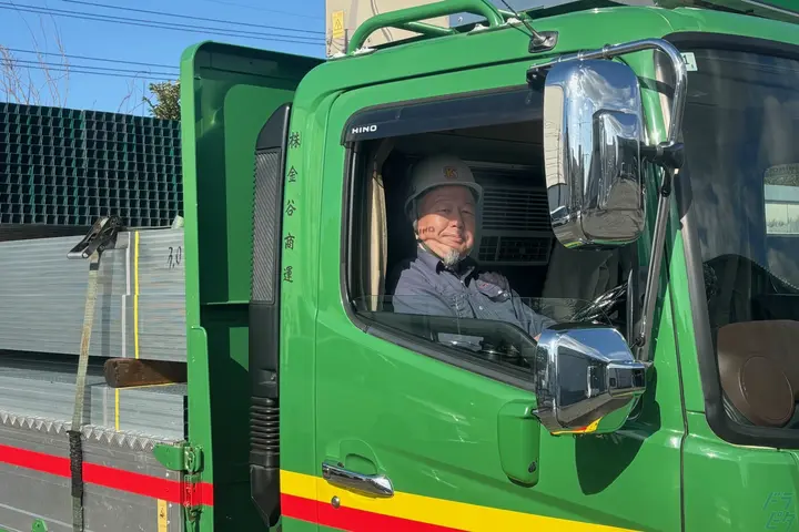 神奈川県伊勢原市の中型トラックドライバーの求人情報イメージ - 株式会社金谷商運 伊勢原営業所 - No.78734-01