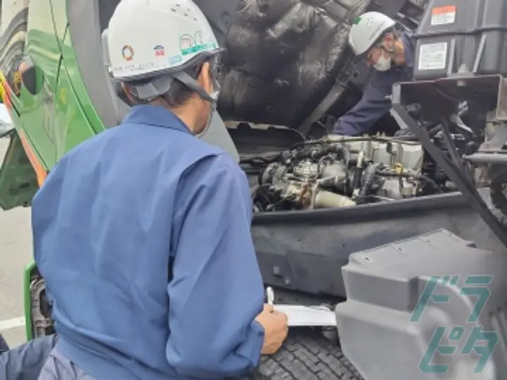 神奈川県横浜市中区錦町の大型トラックドライバーの求人情報イメージ - 株式会社金谷商運 横浜営業所 - No.78735-02