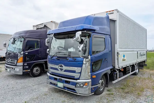 三重県多気郡の中型トラックドライバーの求人情報イメージ - 扇島商店株式会社 斎宮営業所 - No.78631-01