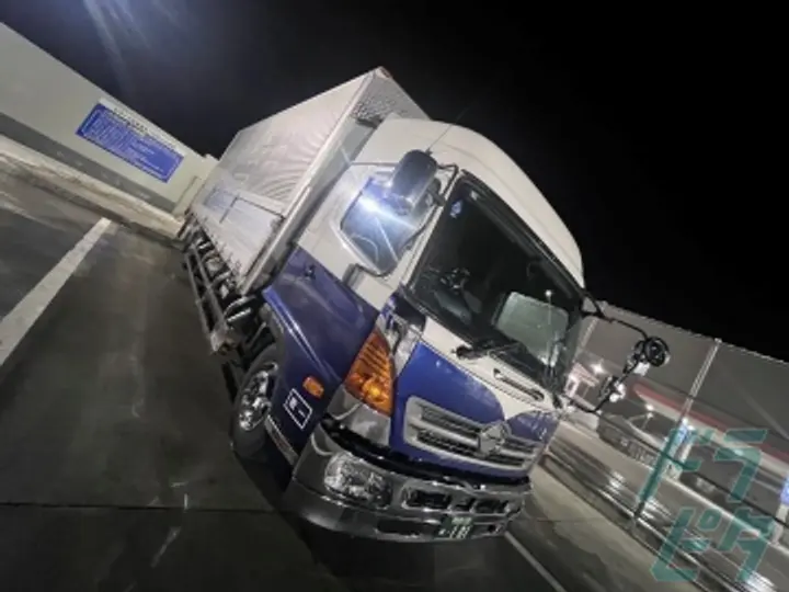 三重県多気郡の中型トラックドライバーの求人情報イメージ - 扇島商店株式会社 斎宮営業所 - No.78631-03