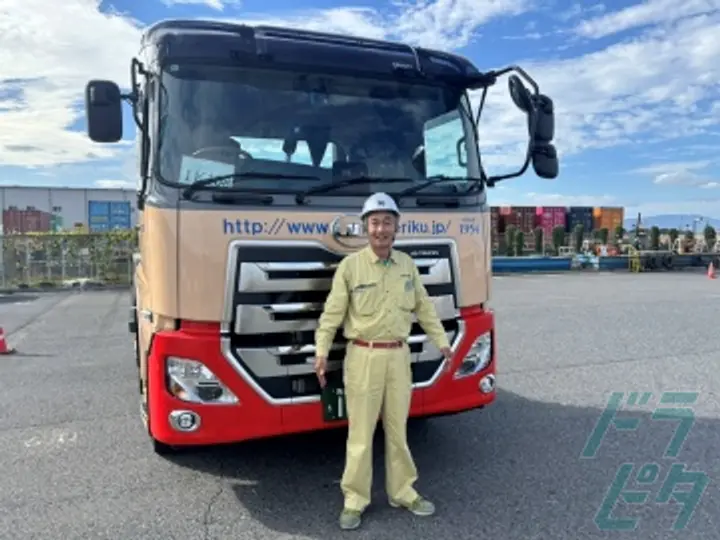 愛知県弥富市の大型トラックドライバーの求人情報イメージ - 伊勢湾陸運株式会社 本社 - No.79494-04