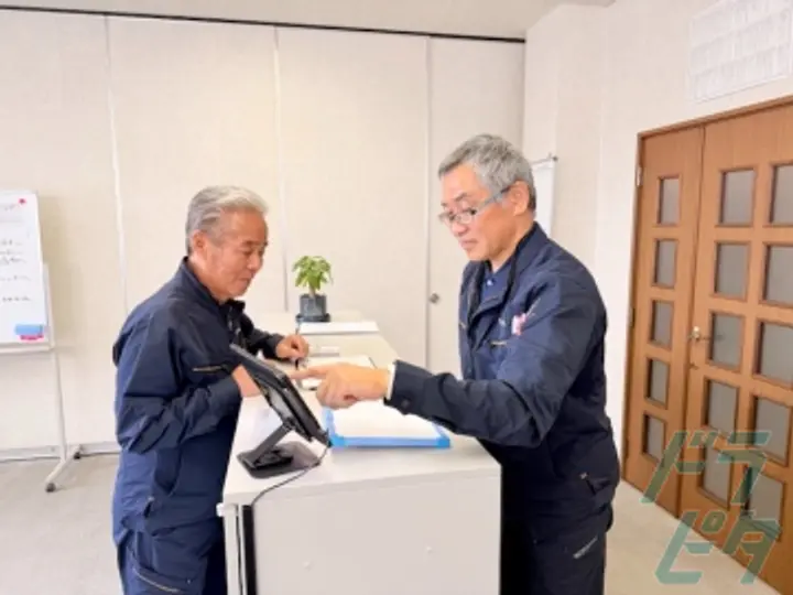 岐阜県多治見市の大型トラックドライバーの求人情報イメージ - 株式会社関東冷凍運輸 多治見営業所 - No.79565-04