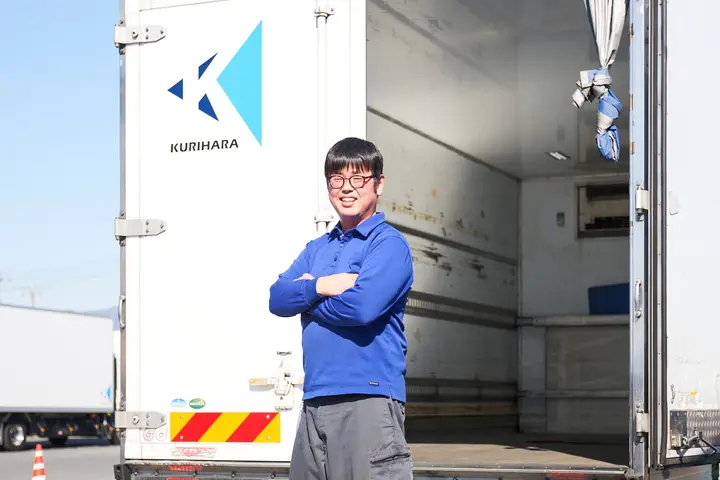 埼玉県さいたま市西区の中型トラックドライバーの求人情報イメージ - 株式会社栗原運輸 本社 - No.79628-01