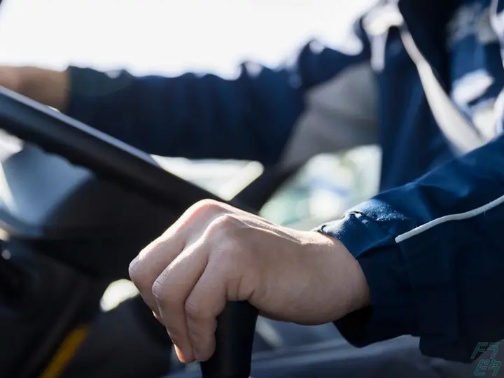 埼玉県上尾市の小型トラックドライバーの求人情報イメージ - タカダ・トランスポートサービス株式会社 さいたまセンター - No.79664-03