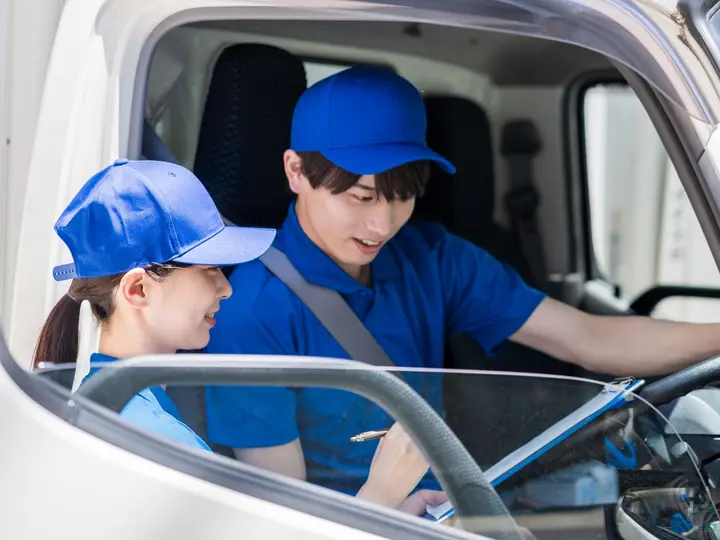 埼玉県さいたま市岩槻区の小型トラックドライバーの求人情報イメージ - 株式会社ダイエックス東京 埼玉ハブセンター（求人No：1-3） - No.79794-02