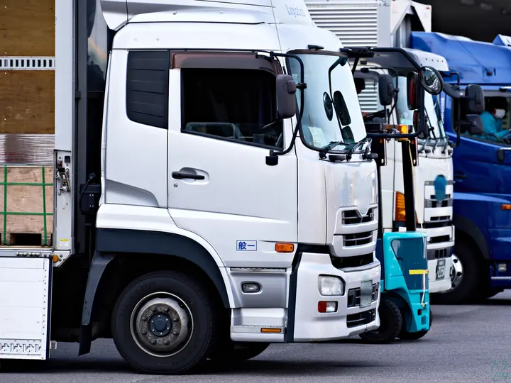 宮城県岩沼市の大型トラックドライバーの求人情報イメージ - 株式会社SHINKOロジ 仙台営業所 - No.80093-03