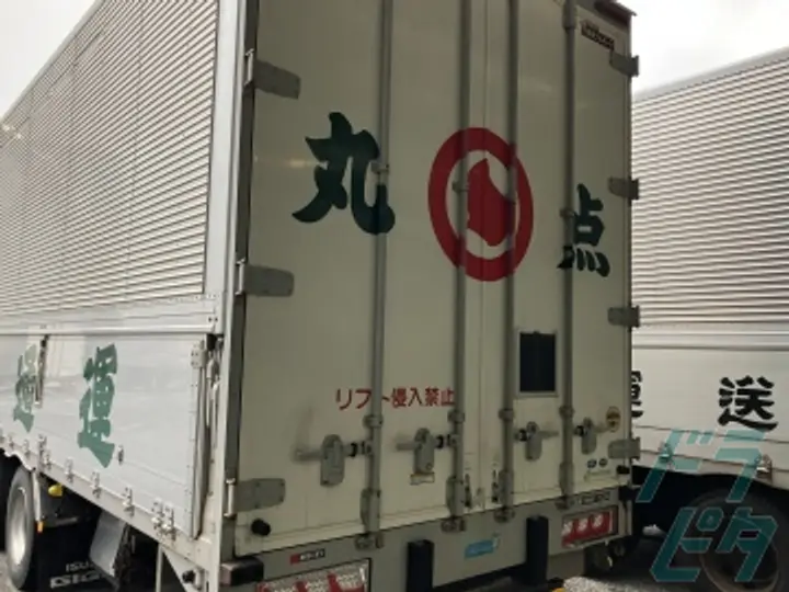 東京都大田区平和島の大型トラックドライバーの求人情報イメージ - 丸点通運株式会社 - No.81049-03