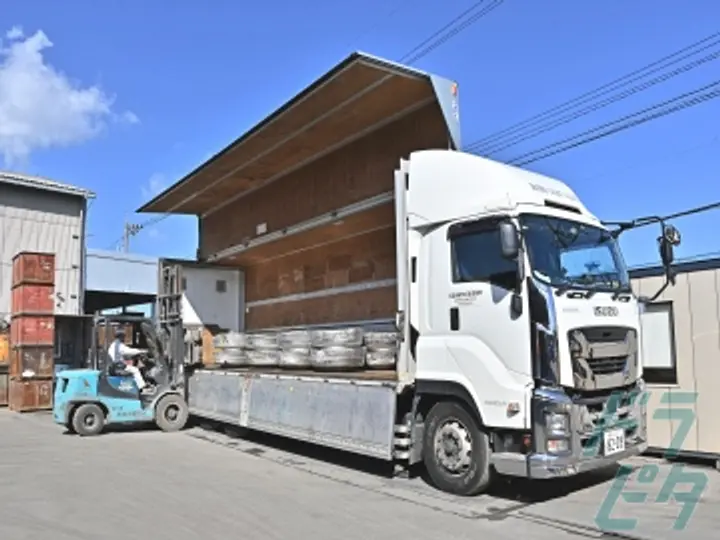 富山県氷見市の大型トラックドライバーの求人情報イメージ - 氷見軽合金株式会社 - No.81261-04