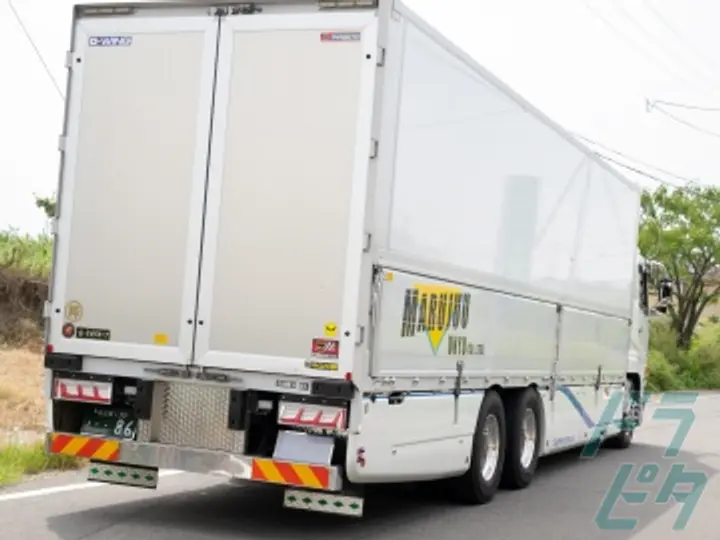 愛知県大府市の大型トラックドライバーの求人情報イメージ - 有限会社丸十運輸 - No.81651-02