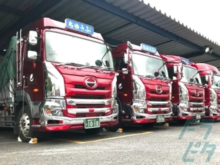 愛知県春日井市の中型トラックドライバーの求人情報イメージ - 株式会社中部 本社 - No.82156-03