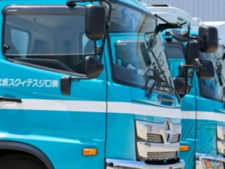 富山県射水市の中型トラックドライバーの求人情報イメージ - 株式会社ロジスティクス坂尻 富山営業所 - No.82312-04