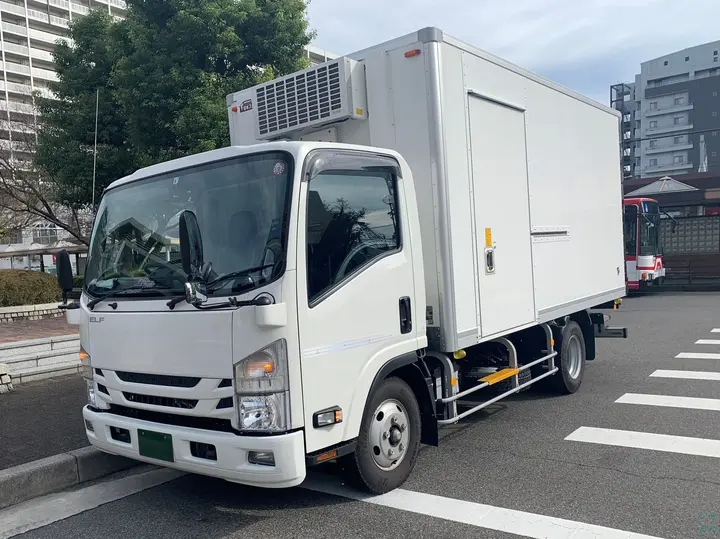 ＼土日祝休み／未経験も大歓迎◎日勤×近距離のみ◎小型