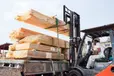 兵庫県加西市のフォークリフトオペレーターの求人情報イメージ - フジプレ販売株式会社 加西営業所 - No.83667-01