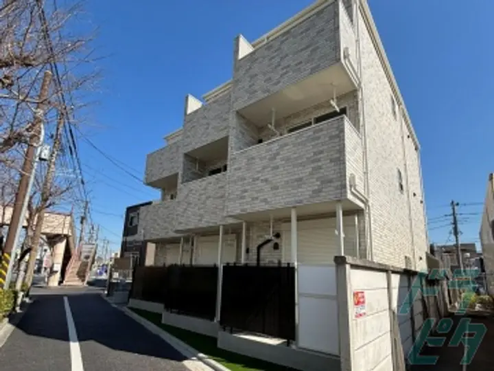 神奈川県川崎市川崎区の中型トラックドライバーの求人情報イメージ - 株式会社多摩流通  川崎営業所 - No.84151-04